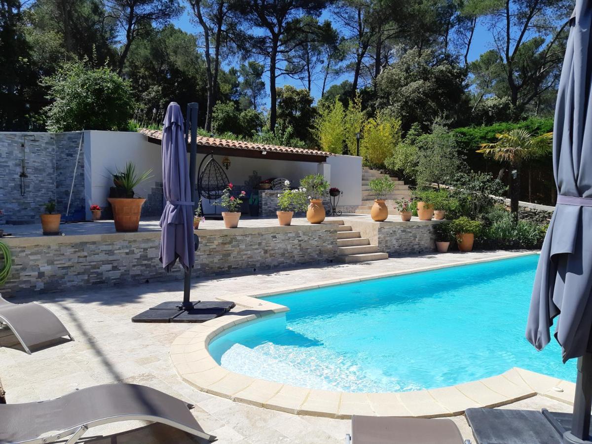 Chambres D'Hotes- Piscine, Spa, Tennis Belcodene Exterior photo